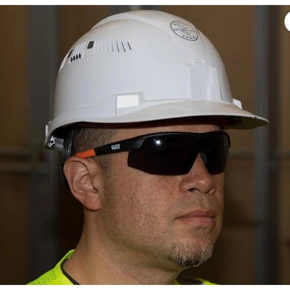 Klein Tools Safety Glasses Gray Lens Anti Fog Uv Protection Lightweight - Picture 5 of 6